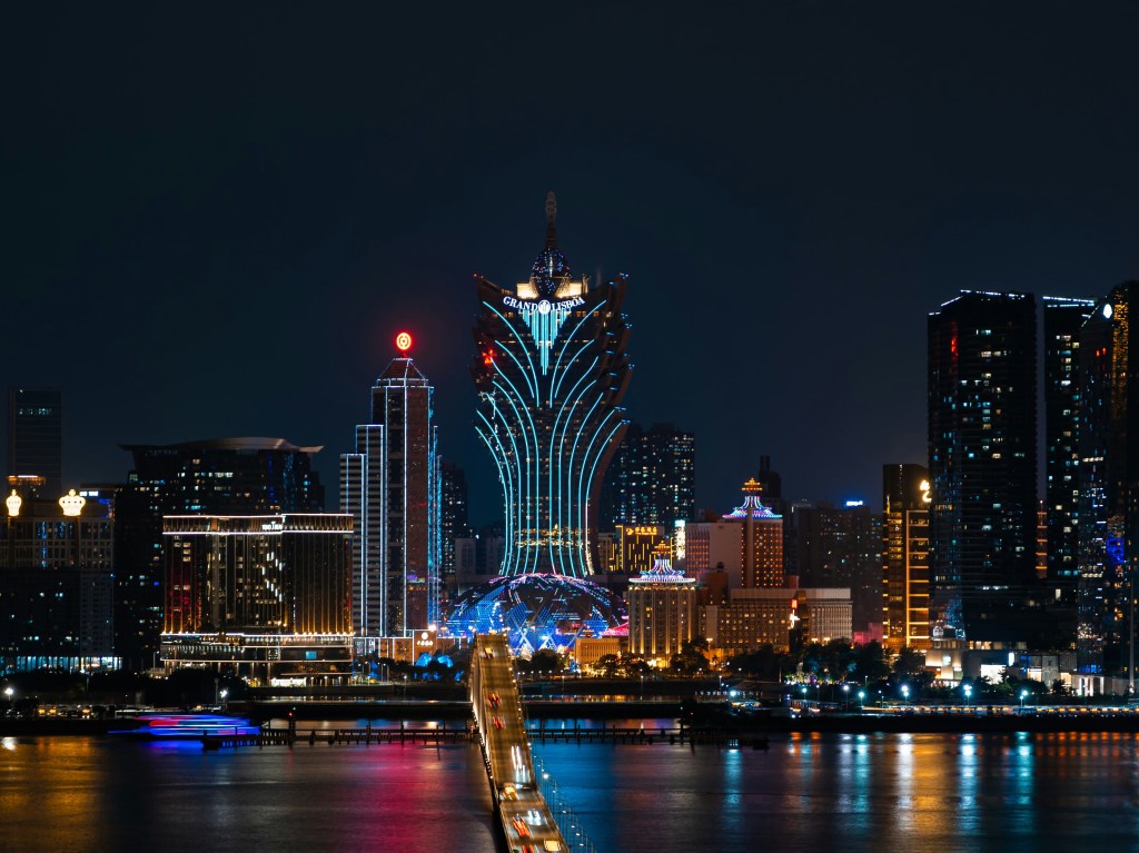 Macau: A Fusion of East and West – Is this Unique Travel Destination Worth the&nbsp;Visit?